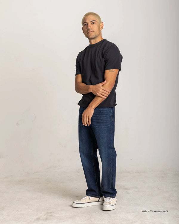straight_fit_jeans_for_short_men_dark_wash_posed_600x.jpg